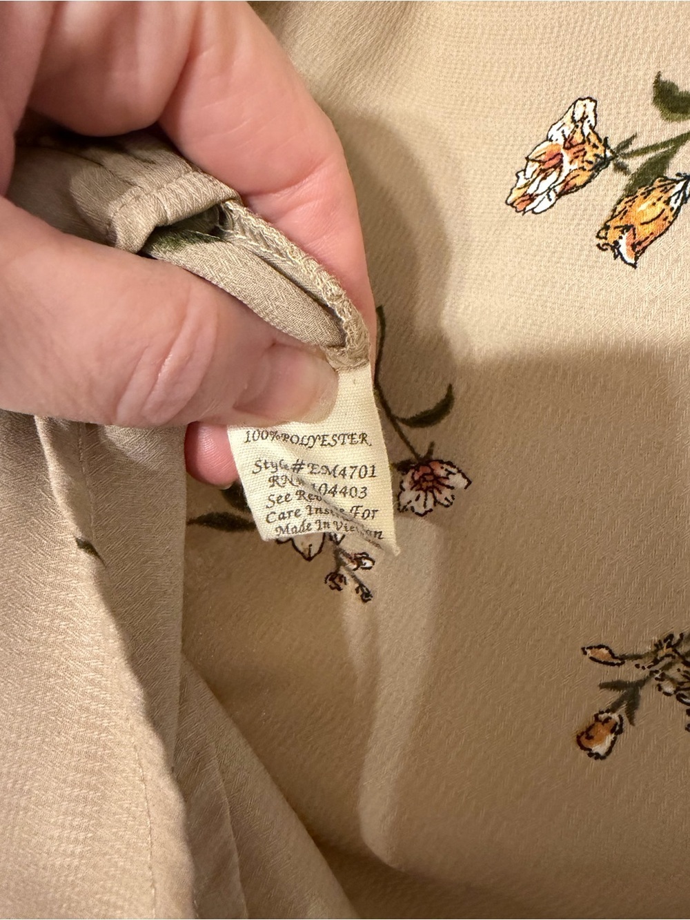 Women's Beige Floral Ruffle Tie-Neck Top - Picture 6 of 8